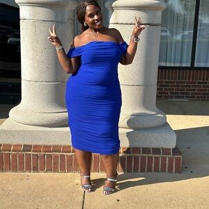 Off-Shoulder Royal Blue Ruched Bodycon Dress